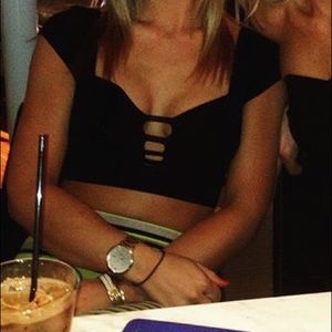 Bebe crop top